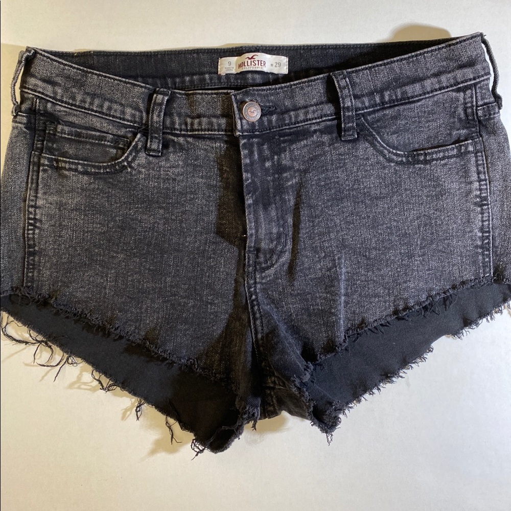 Hollister Jean black shorts